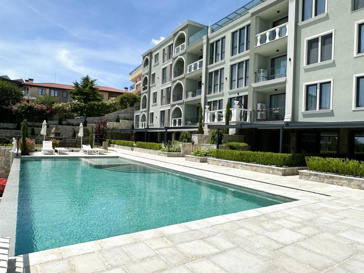Mediterranea Complex - Luxury Apartment With Sea & Pool View! Varna Exteriér fotografie