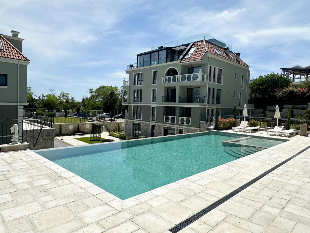 Mediterranea Complex - Luxury Apartment With Sea & Pool View! Varna Exteriér fotografie